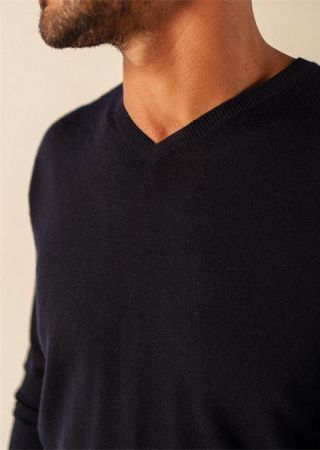 TRIESTE Pull homme en laine confort col V|Saint James
